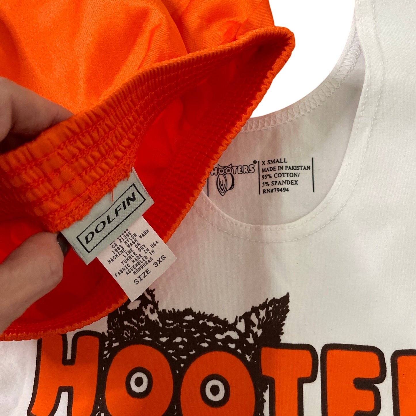 New Women’s Hooters Girl Rare Vintage Uniform Tank And Shorts from Clearwater Florida 🌴Size Xs/Xxxs