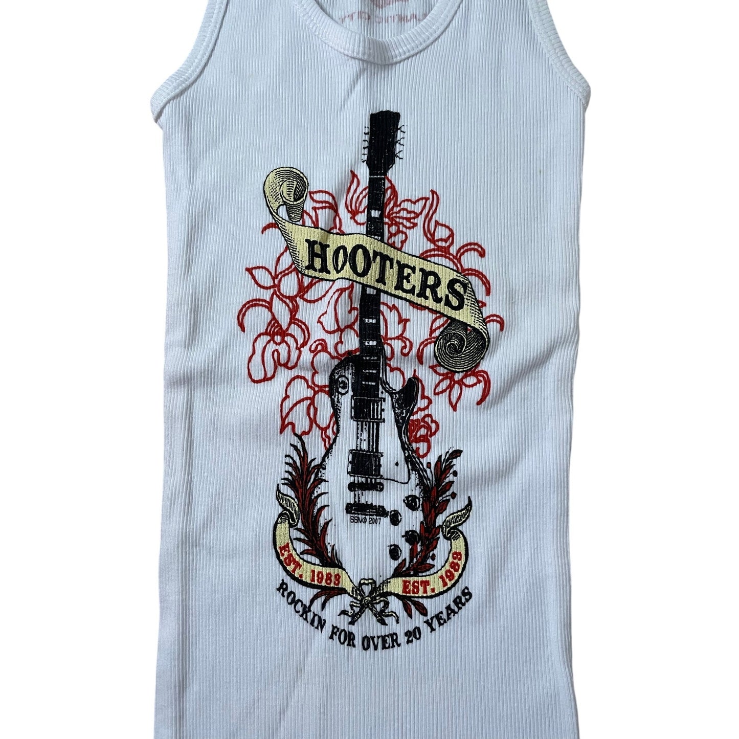 New Hooters Rare Ribbed Rockin for Over 20 Years Tank from Atlantic City New Jersey size Small