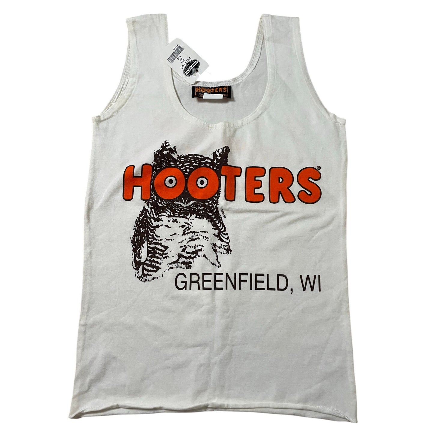 New Women’s Hooters Girl Rare Vintage Uniform Tank from Greenfield Wisconsin size Small