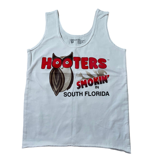 New Women’s Hooters Girl Rare Uniform Tank from Smokin in South Florida Small